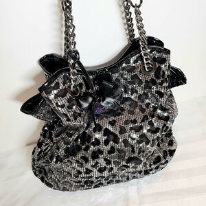Elegant Black and Silver Women's Bag
